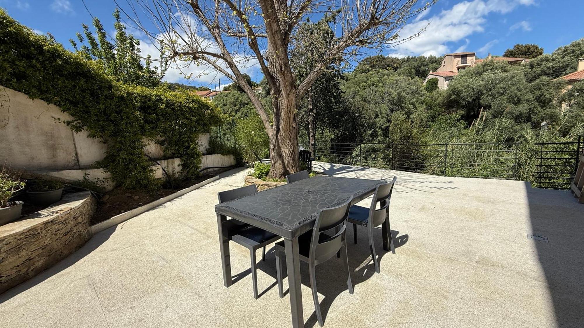 בסטיה A Casa Corbaia Appartement 40 M2, Jardin Prive, Parking, Proche Centre Ville Et Mer Apartment 40 M2, Private Garden Parking Near Town Center And Sea Port And Airport מראה חיצוני תמונה